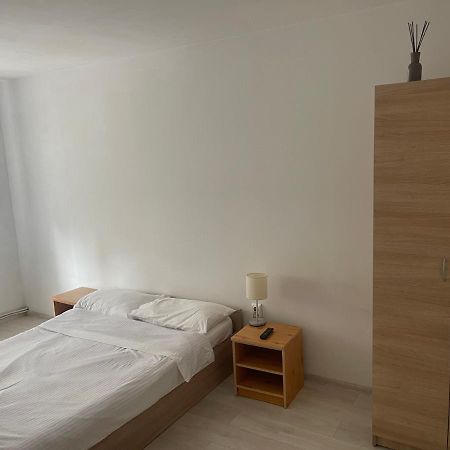 Ana Central Rooms Oradea Exterior foto
